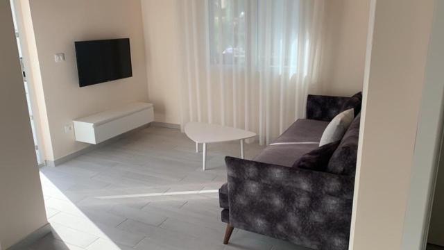 Vila Llano Vlorë Exterior foto
